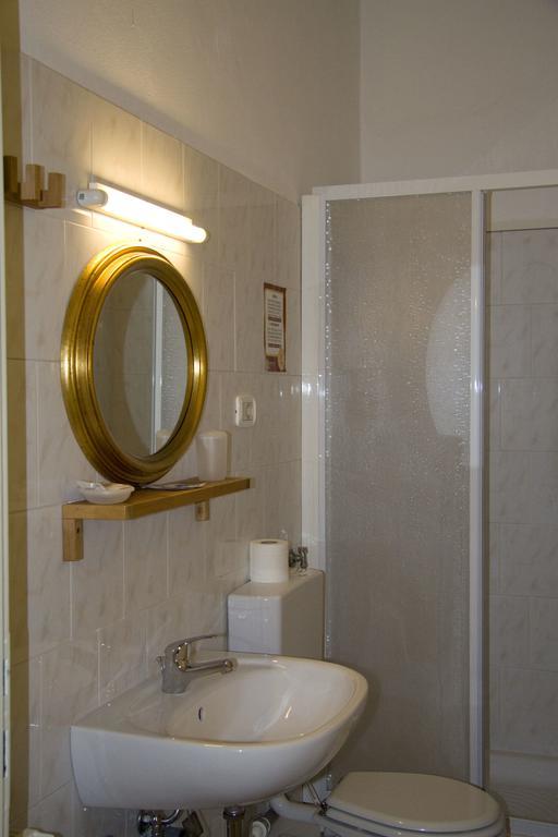 Buonanotte Rooms Лукка Экстерьер фото