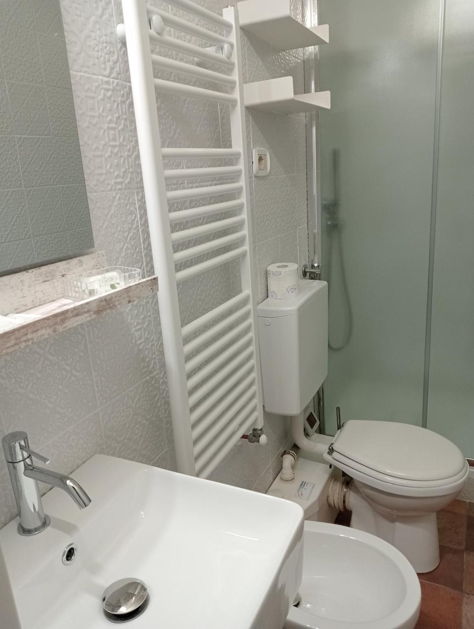 Buonanotte Rooms Лукка Экстерьер фото