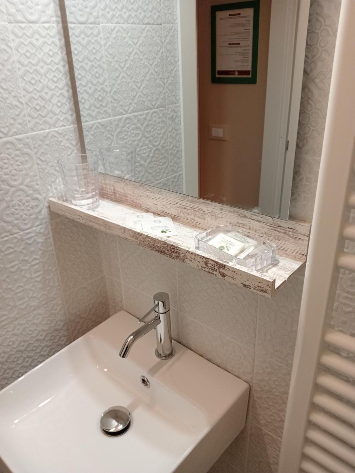 Buonanotte Rooms Лукка Экстерьер фото