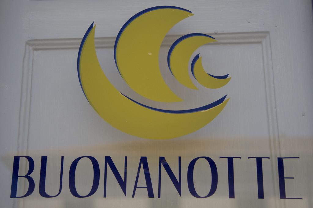Buonanotte Rooms Лукка Экстерьер фото